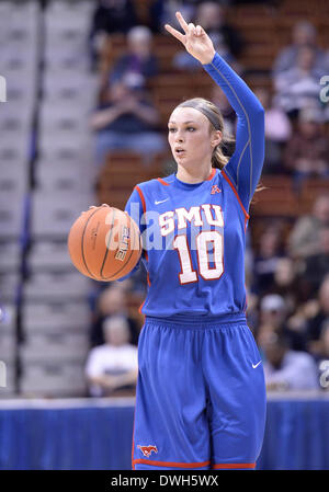 March 8, 2014 - Uncasville, CT, USA - Saturday March 8, 2014: SMU Mustangs guard Korina Baker (10) call out a play during the 1st half of the American Athletic Conference womens basketball tournament game between Rutgers and SMU at Mohegan Sun Arena in Uncasville, CT. Bill Shettle / Cal Sport Media. Stock Photo