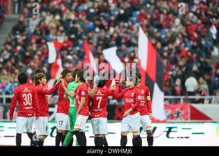 10-Man Urawa Reds Triumph!, Gamba Osaka 1-3 Urawa Reds, MW28