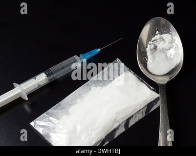 cocain drug syringe spoon Stock Photo - Alamy