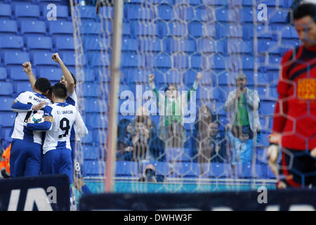 Barcelona, Spain. 9th Mar, 2014. Espanyol celebration in the match between RCD Espanyol and Elche, for the Week 27 of the Spanish League match at the Cornella-El Prat stadium on March 9, 2014. Photo: Joan Valls/Urbanandsport/Nurphoto. Credit:  Joan Valls/NurPhoto/ZUMAPRESS.com/Alamy Live News Stock Photo