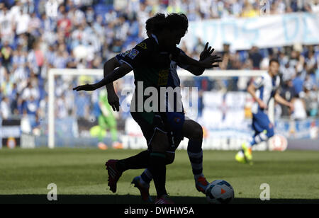 Barcelona, Spain. 9th Mar, 2014. Damian Suarez in the match between RCD Espanyol and Elche, for the Week 27 of the Spanish League match at the Cornella-El Prat stadium on March 9, 2014. Photo: Joan Valls/Urbanandsport/Nurphoto. Credit:  Joan Valls/NurPhoto/ZUMAPRESS.com/Alamy Live News Stock Photo