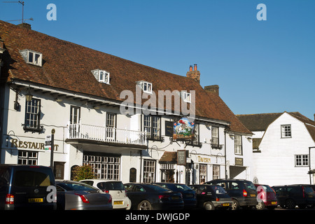 George & Dragon village pub in Potterne Wiltshire UK EU Stock Photo - Alamy