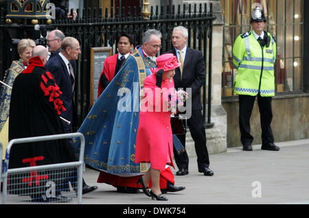 London, UK. 10th Mar, 2014. Britain's Queen Elizabeth (C) leaves after attending service at Westminster Abbey for Commonwealth Day message in London, Britain, March 10, 2014. Credit:  Gautam/Xinhua/Alamy Live News Stock Photo