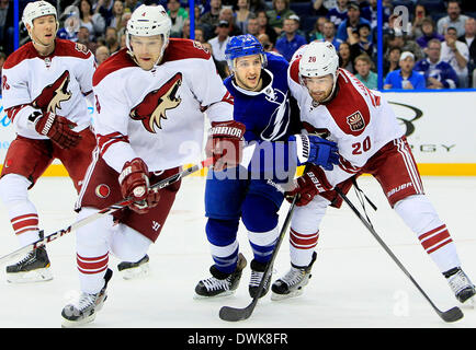 Tampa, Florida, USA. 10th Mar, 2014. DIRK SHADD | Times .Tampa Bay Lightning right wing Ryan Callahan (24) battles in traffic against the Phoenix Coyotes during first period action at the Tampa Bay Times Forum in Tampa Monday evening (03/10/14) © Dirk Shadd/Tampa Bay Times/ZUMAPRESS.com/Alamy Live News Stock Photo