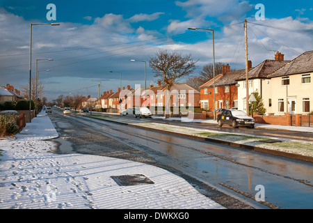 Snow on Central Avenue, Billingham, Teesside Stock Photo