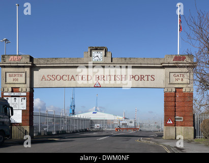 the city and port of southampton on the south coast of England. The old ABP port entrance Stock Photo