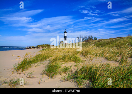 A Sandy Beach And Beach Grass At The Big Sable Point Lighthouse On Lake Michigan, Michigan's Lower Peninsula, USA Stock Photo