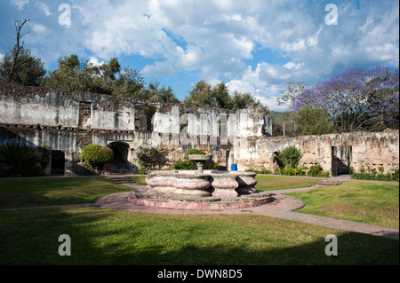 Ruinas de San Jeronimo in Antigua, Guatemala Stock Photo
