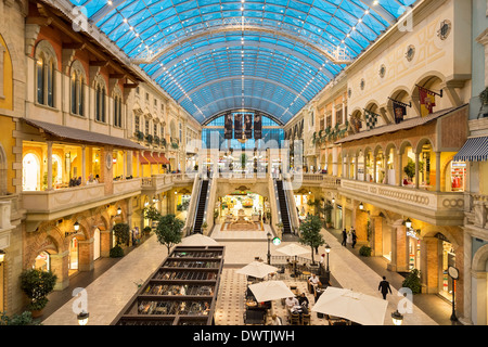 Italian themed Mercato shopping mall in Dubai United Arab Emirates Stock Photo