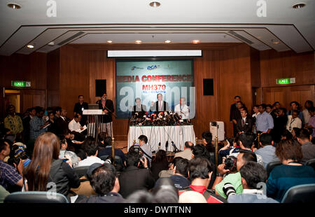Kuala Lumpur. 13th Mar, 2014. Photo taken on March 13, 2014 shows a scene of a press conference in Kuala Lumpur, Malaysia. Malaysian authorities on Thursday denied news reports that the missing Malaysian passenger jet may have continued flying for some time after last contact, saying these reports are 'inaccurate.' Credit:  He Jingjia/Xinhua/Alamy Live News Stock Photo