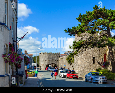 The walls of the old town on St Florence Parade, Tenby, Pembrokeshire, Wales, UK Stock Photo