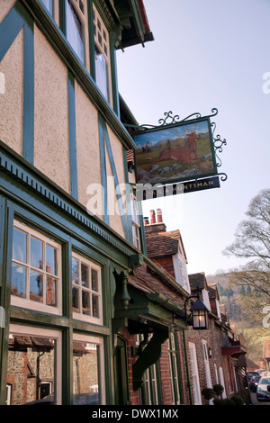 Hambleden Village Stag and Huntsman Pub in Buckinghamshire in UK Stock Photo