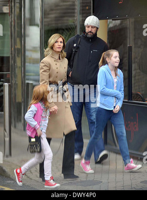 Yvonne Keating and boyfriend John Conroy take her two daughters, Missy and Ali for a meal at an Indian restaurant in Malahide village Dublin, Ireland - 14.10.12 Featuring: Yvonne Keating and boyfriend John Conroy Where: Ireland When: 14 Oct 2012 **or publ Stock Photo