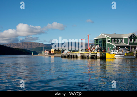 Canada, Newfoundland, Bonne Bay, Norris Point. View of Woody Point and the Tablelands of Gros Morne National Park. Stock Photo