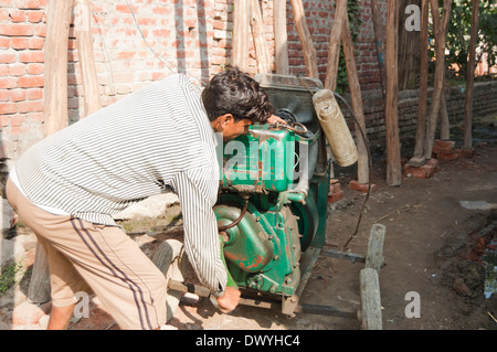 1 Indian Labour Working Stock Photo