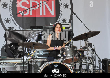 Austin, Texas, USA. 14th Mar, 2014. with the band Warpaint performs during South By Southwest (SXSW) SPIN Party at Stubb's on March 14, 2014 in Austin, Texas - USA. (Photo by Manuel Nauta/NurPhoto) Credit:  Manuel Nauta/NurPhoto/ZUMAPRESS.com/Alamy Live News Stock Photo