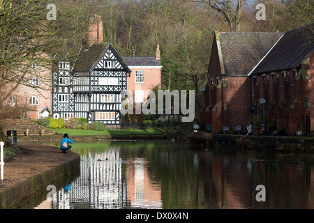 Bridgewater Canal at Worsley, Greater Manchester, England. The tudor building is the Packet House. Stock Photo