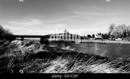 Sutton Bridge over the river Nene, Lincolnshire. The bridge can be swung open to allow ships, pilot boats and yachts through Stock Photo