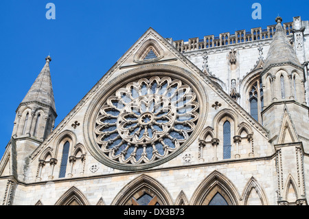 The rose window in the south transept of York Minster, England, UK Stock Photo