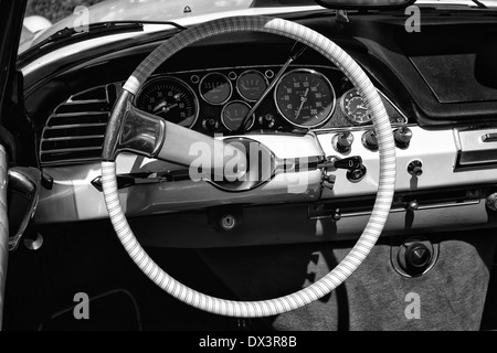 Cab mid-size luxury car Citroen DS 19 convertible, (black and white) Stock Photo