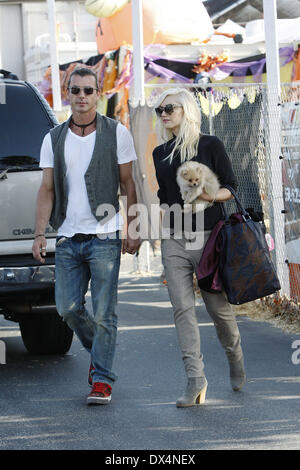 Zuma Rossdale and Gavin Rossdale At Shawn's pumpkin patch, Culver City