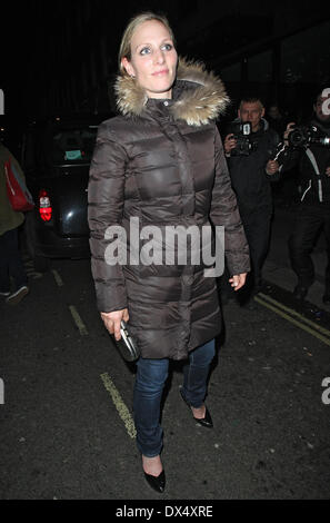 Zara Phillips leaving Mahiki nightclub, appearing worse for wear. Zara pulled her hood over her face as she left the venue, and walked up and down the street, attempting to get into 4 different cars, before finally settling for a black cab to take her home. London, England - 24.10.12 Featuring: Zara Phillips Where: London, United Kingdom When: 24 Oct 2012.com Stock Photo