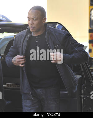 Andre Romelle Young aka Dr Dre arriving at Manhattan Hotel Featuring: Andre Romelle Young aka Dr Dre Where: New York City, New Stock Photo