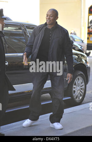 Andre Romelle Young aka Dr Dre arriving at Manhattan Hotel Featuring: Andre Romelle Young aka Dr Dre Where: New York City, New Stock Photo