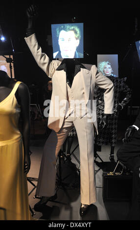 Saturday Night Fever - John Travolta as Tony Manero Hollywood Costume - press view held at the Victoria and Albert Museum. London, England - 17.10.12 Where: London, United Kingdom When: 17 Oct 2012 Stock Photo