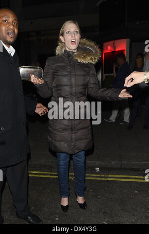 Zara Phillips leaving Mahiki nightclub, appearing worse for wear. Zara pulled her hood over her face as she left the venue, and walked up and down the street, attempting to get into 4 different cars, before finally settling for a black cab to take her home. London, England - 24.10.12 Featuring: Zara Phillips Where: London, United Kingdom When: 24 Oct 2012 Stock Photo