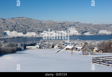 Winter landscape, Irrsee lake, Zell am Moos, Salzkammergut, Austria Stock Photo