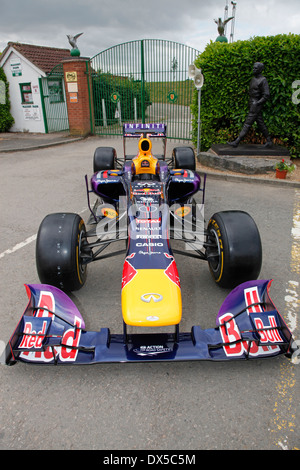 Red Bull Renault RB6 at Mallory Park Stock Photo