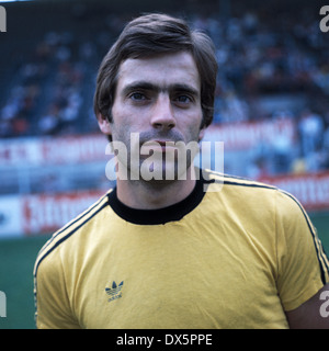 football, Bundesliga, 1976/1977, Borussia Dortmund, team presentation, portrait Peter Geyer Stock Photo