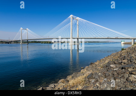 Ed Hendler cable bridge across the Columbia River. Pasco Washington Stock Photo