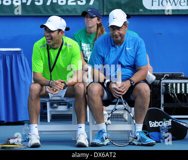 Helio Castroneves, Jon Lovitz 23rd Annual Chris Evert/Raymond James Pro-Celebrity Tennis Classic at Delray Beach Tennis Center Delray Beach, Florida - 28.10.12 Featuring: Helio Castroneves, Jon Lovitz Where: FL, United States When: 28 Oct 2012 Stock Photo