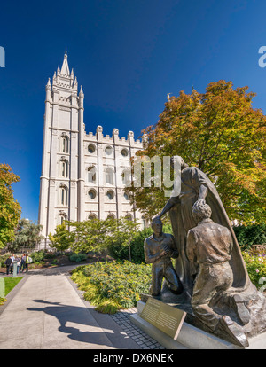 Restoration of the Aaronic Priesthood statue, by Avard Fairbanks, Salt Lake Temple, Temple Square, Salt Lake City, Utah, USA Stock Photo