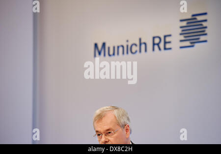 Munich, Germany. 20th Mar, 2014. Board member of Munich Re Torsten Jeworrek takes part in the business results press conference in Munich, Germany, 20 March 2014. The world's largest reinsurer Munich RE will again spend a billion euros in the buying back of its own stock at the end of April. Photo: NICOLAS ARMER/dpa/Alamy Live News Stock Photo