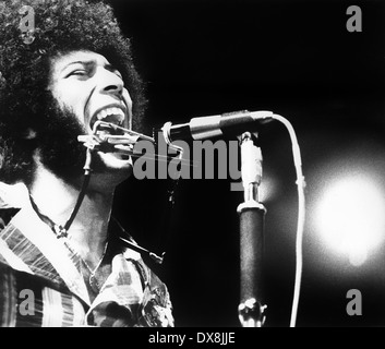 Ray Dorset performing with Mungo Jerry at the Reading festival, England, Friday 11th August - Sunday 13th August 1972 Stock Photo