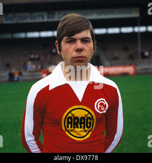 football, Bundesliga, 1979/1980, Fortuna Duesseldorf, team presentation, portrait Bernd Schniedermeier Stock Photo