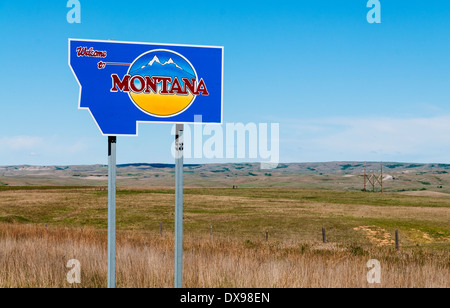 Welcome to Montana sign in northeastern part of state Stock Photo