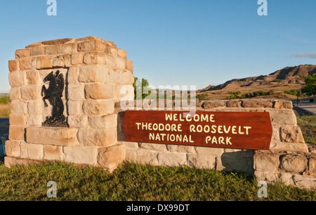 North Dakota, Theodore Roosevelt National Park, North Unit, Visitor Center, Entrance Sign Stock Photo