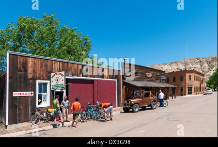 North Dakota, Medora, downtown, Dakota Cyclery, bicycle shop offers mountain bike tours Stock Photo