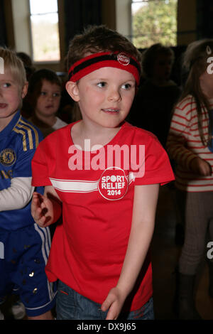 West Wickham,UK. 21st Mar, 2014. West Wickham Sainsbury's Staff and local school children raise funds for Sport Relief by taking part in a Zumbatomic class run by Stephaneez School of Dance Credit:  Keith Larby/Alamy live News Stock Photo