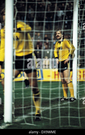 football, Bundesliga, 1980/1981, Stadium am Boekelberg, Borussia Moenchengladbach versus Borussia Dortmund 1:0, scene of the match, Lothar Huber (BVB) Stock Photo