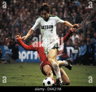 football, Bundesliga, 1982/1983, Stadium am Boekelberg, Borussia Moenchengladbach versus FC Bayern Munich 0:0, scene of the match, Frank Mill (MG) Stock Photo