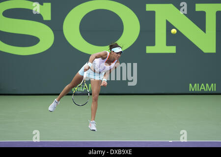 Miami, Florida, USA. 22nd Mar, 2014. Key Biscayne - March 22: CAROLINE GARCIA (FRA) in action here loses to Serena Williams (USA) 64, 46, 64 during their 3rd round match at the 2014 Sony Open Tennis tournament. (Photos by Andrew Patron) Credit:  Andrew Patron/ZUMAPRESS.com/Alamy Live News Stock Photo