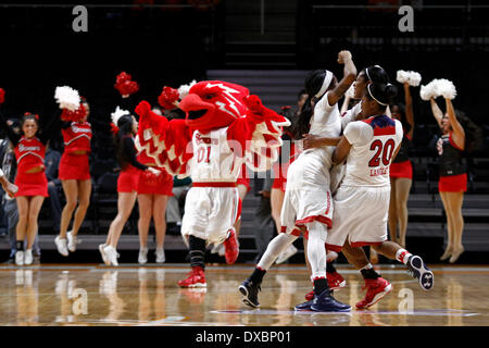 Knoxville, TN, USA. 22nd Mar, 2014. St. John's Red Storm player's celebrate after defeating the USC Trojans 71-68 in an NCAA college basketball game Saturday, March 22, 2014, in Knoxville, Tenn. (Cal Sport Media/Wade Payne) © csm/Alamy Live News Stock Photo