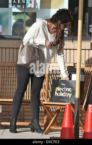 Katherine Schwarzenegger shopping at Barneys New York in Beverly Hills. Los Angeles, California - 07.12.12 Featuring: Katherine Schwarzenegger shopping at Barneys New York in Beverly Hills. When: 07 Dec 2012 Stock Photo