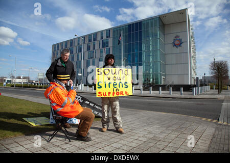 Greater Manchester Police T.A.U. TAU police; Justice4Grainger campaigner, Wesley Ahmed, wants Police charged with Murder.  A jury at Manchester Crown Court cleared three men of plotting a robbery when armed police swooped on their car parked up in Culcheth. The three men accused were David Totton, Joseph Travers and, Anthony Grainger, the Salford man shot dead by police during the incident. A firearms officer shot the unarmed father-of-two through a car windscreen when armed police surrounded his vehicle in a “pre-planned operation” in Cheshire on 3 March, 2012. Stock Photo