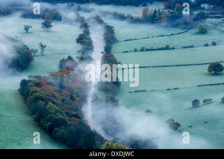 Autumn colours and mist in the Dee Valley (Dyffryn Dyfrdwy) near Llangollen, Denbighshire, Wales Stock Photo